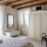 Corte Dei Soavi - *