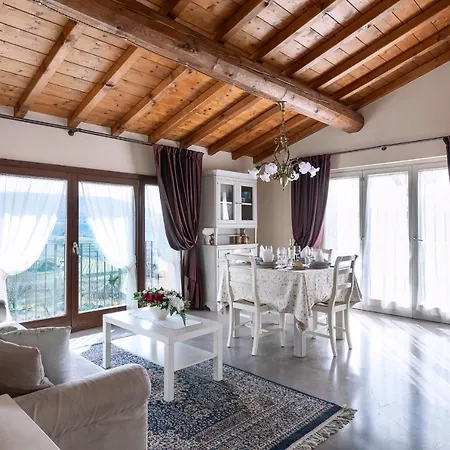 Corte Dei Soavi - * Soave (Verona)