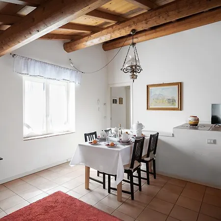 Apartment Corte Dei Soavi - *
